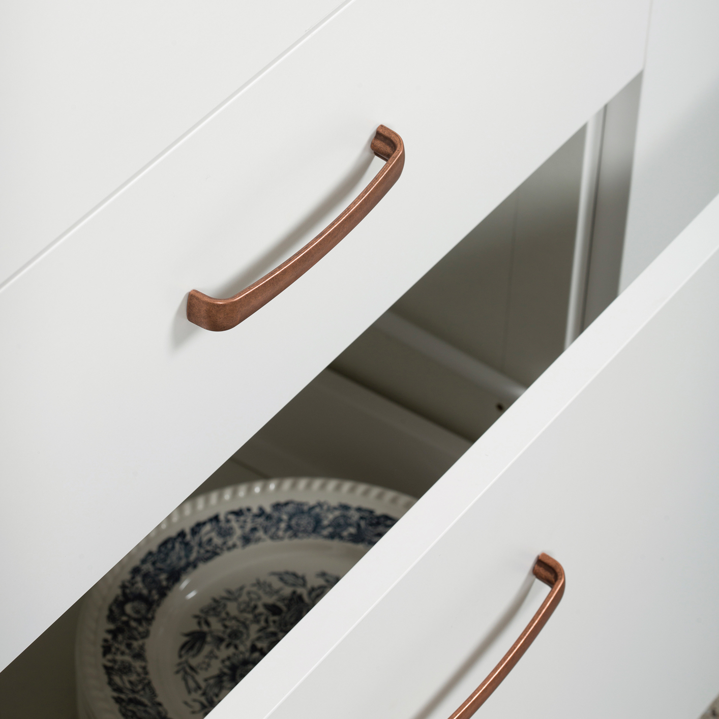 0392_orion_antique_copper_lifestyle_1